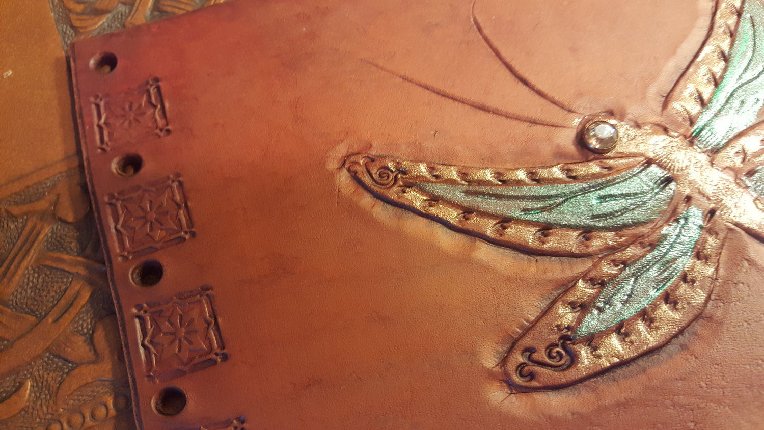 Medieval Leather Bracers, Lancer's Triskelion Celtic Knot in Hand Dyed  Brown